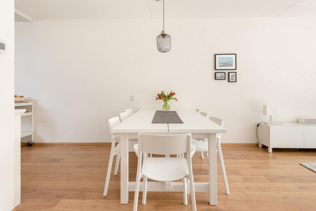 Julianadorp Zuhause Am Meer Fuer 6 Personen Mit 4 Schlafzimmern 외부 사진